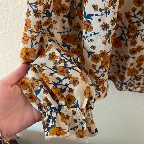 15.00 just too small for me love it . - Picture 3 of 6